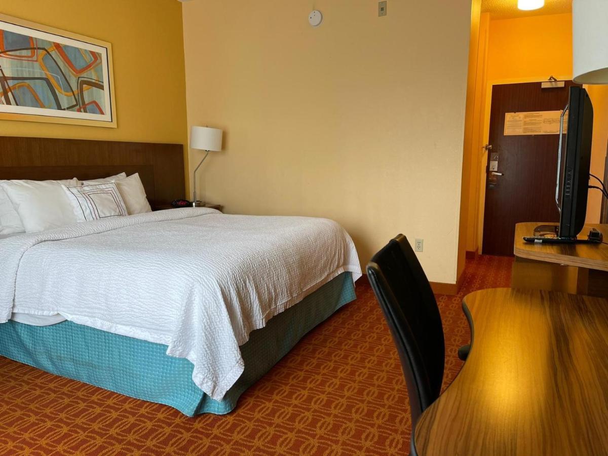 Baymont By Wyndham Chambersburg Hotel Kültér fotó